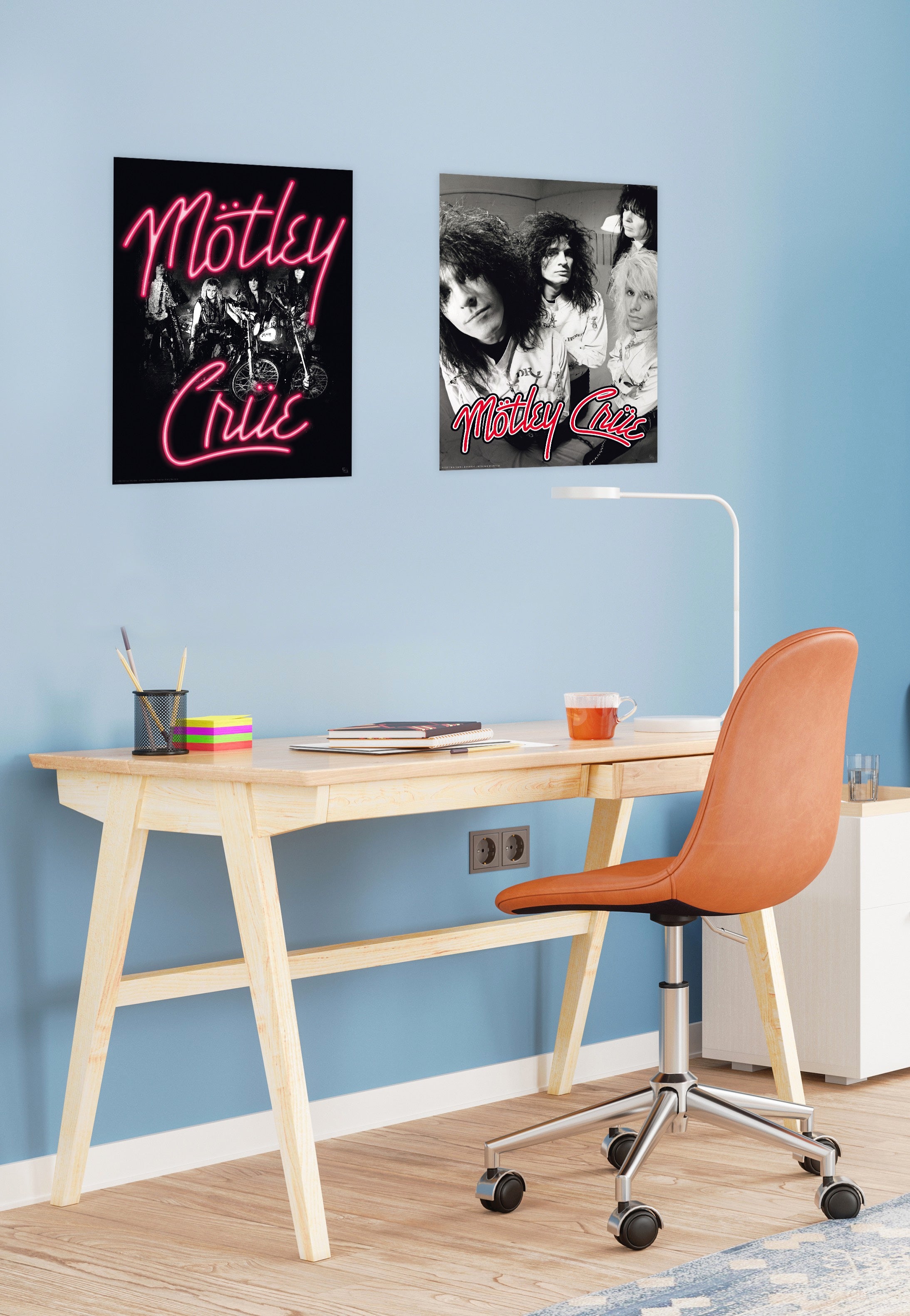 Mötley Crüe - Neon and Straightjackets Chibi Set - Poster | Neutral-Image